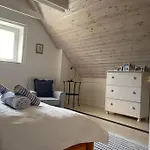 Stockholm Vendeghaz 度假居 *