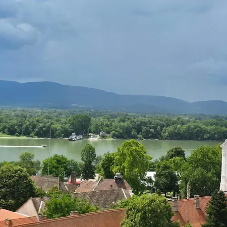 Stockholm Vendeghaz Vác