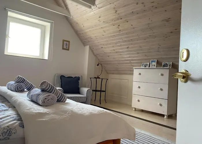 Stockholm Vendeghaz 度假居 *